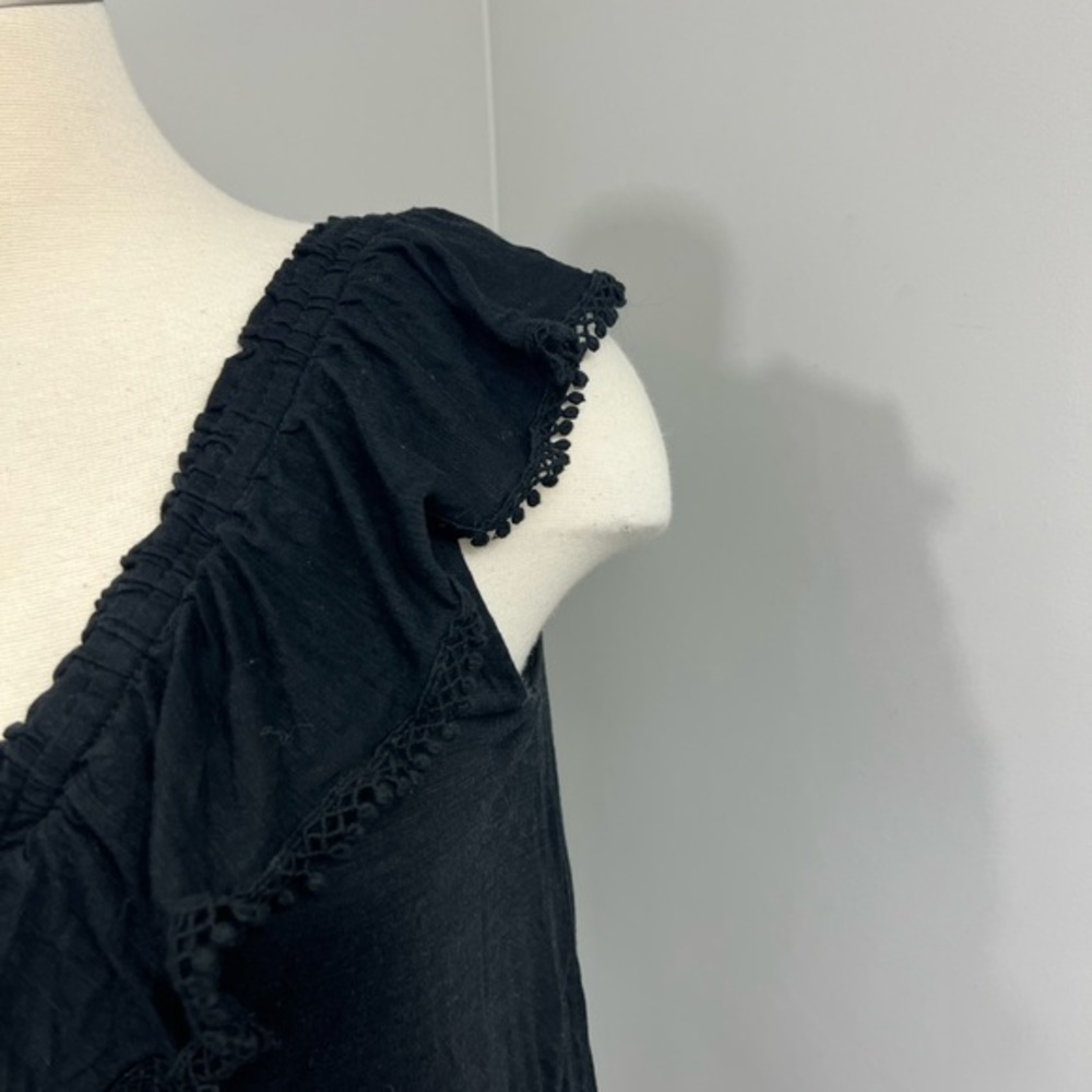 WHBM Black Ruffle Top - Picture 4 of 13